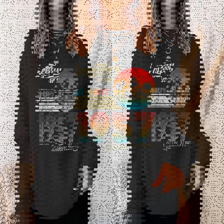 1957年1月から誕生日伝説のギフト スウェットシャツ 彼女への贈り物