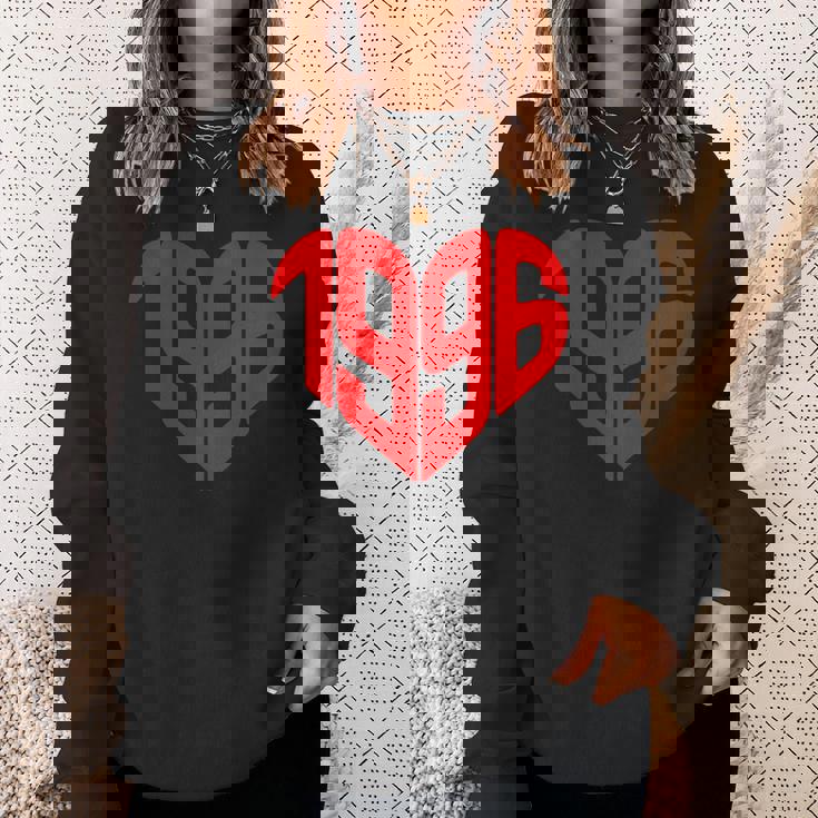 1996年ハート型ヴィンテージ 1996年ハート型愛 30歳の誕生日に スウェットシャツ 彼女への贈り物