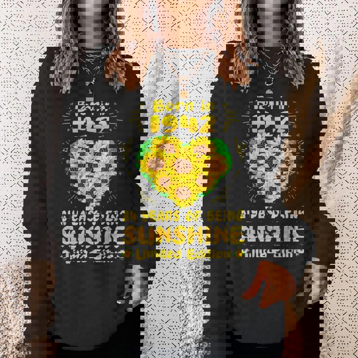 84歳の誕生日 サンシャイン84年 ひまわり恋人 1942年生まれ スウェットシャツ 彼女への贈り物