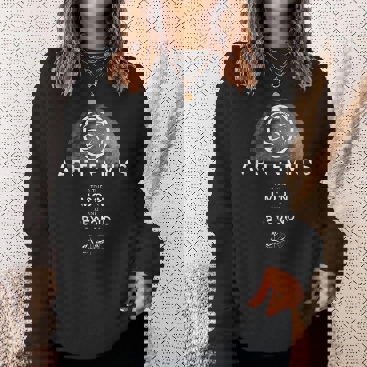 Nasa アルテミス計画 月とその先へ スウェットシャツ 彼女への贈り物