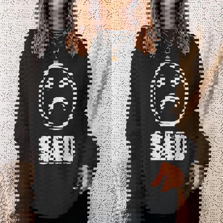 Sad 季節 愛情障害 悲しみ うつ病 エモ パンク スウェットシャツ 彼女への贈り物