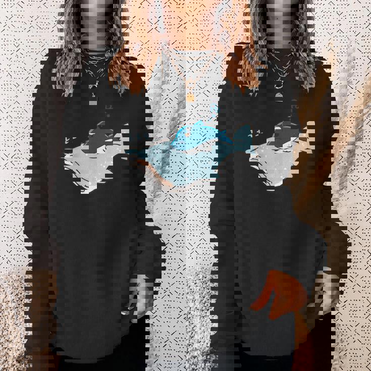 かわいい カワイイ アニメ 眠っているサメ ジンベイザメ 日本語 スウェットシャツ 彼女への贈り物