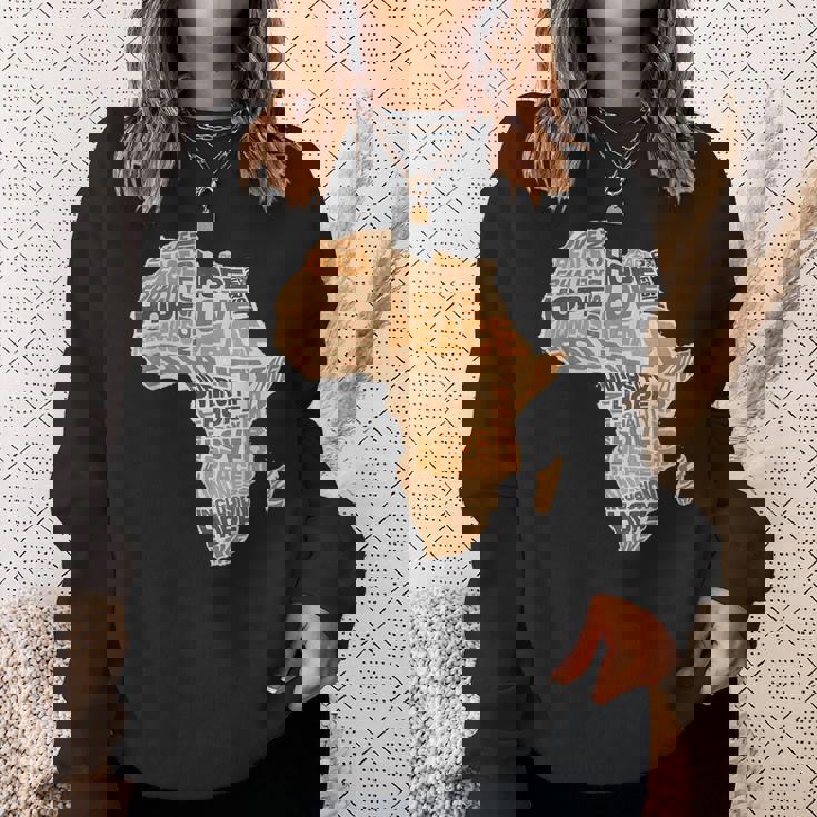 アフリカの平等パターン メラニン 肌色 アフリカ地図 スウェットシャツ 彼女への贈り物