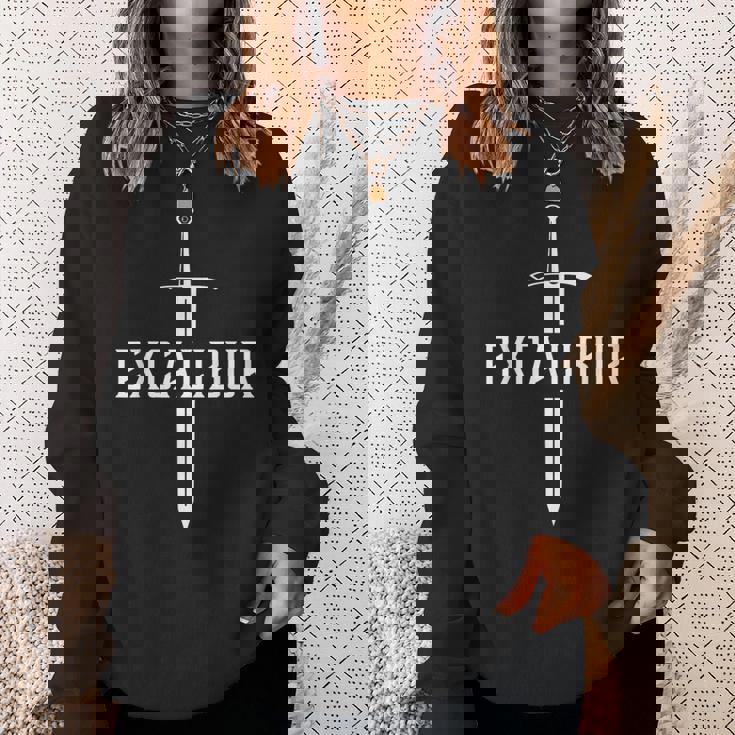 エクスカリバー アーサー王の石の中の伝説の剣 スウェットシャツ 彼女への贈り物