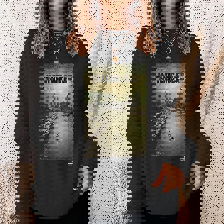 シーズン1 キーアート スウェットシャツ 彼女への贈り物