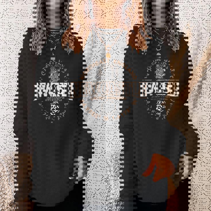 ニューカッスル北東部イングランド座標ラベル 2C スウェットシャツ 彼女への贈り物