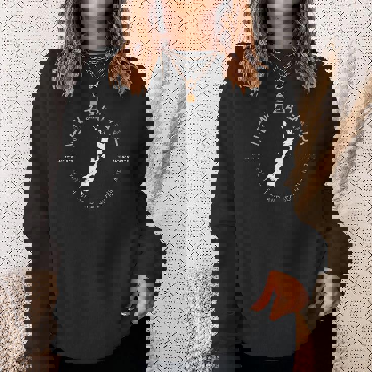 ニュージーランド グラフィックスウェットシャツ 彼女への贈り物