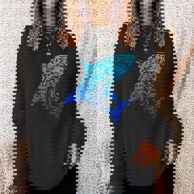 ハワイアン トライバル シャーク ポリネシアン タトゥースタイル バケーション スウェットシャツ 彼女への贈り物