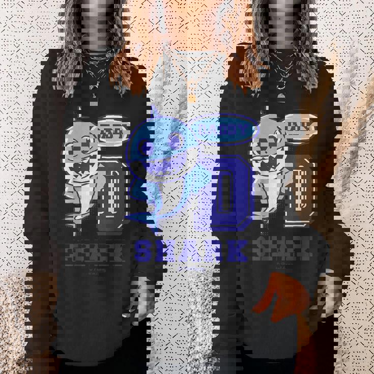 パパシャーク・レトロ・ベイシャーク・サメなかぞく・プレゼント・キッズ・メンズ・ウーマンズ スウェットシャツ 彼女への贈り物