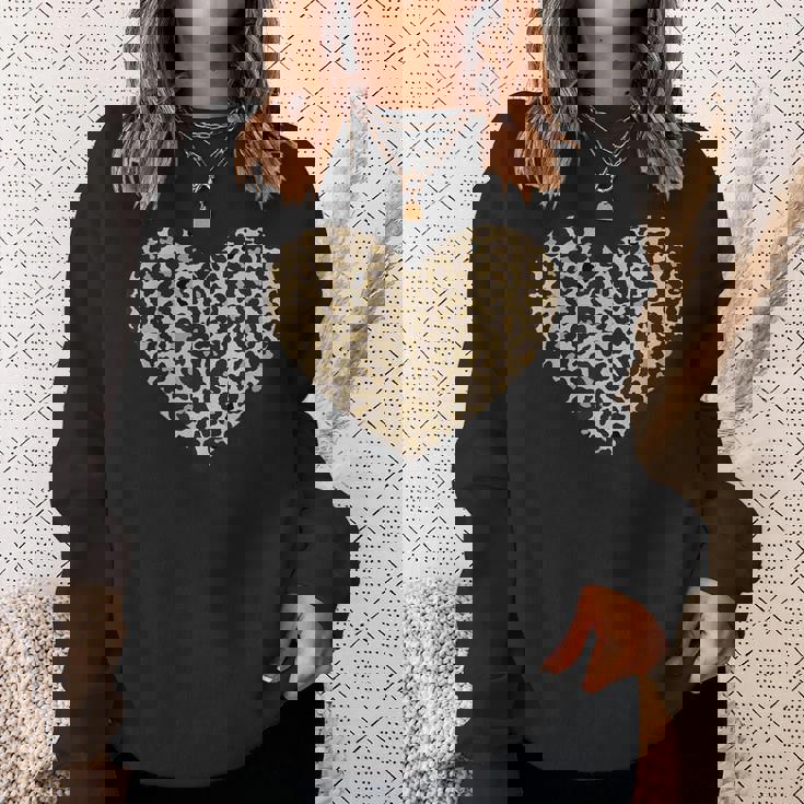 ヒョウ柄ハートソフトベージュ スウェットシャツ 彼女への贈り物