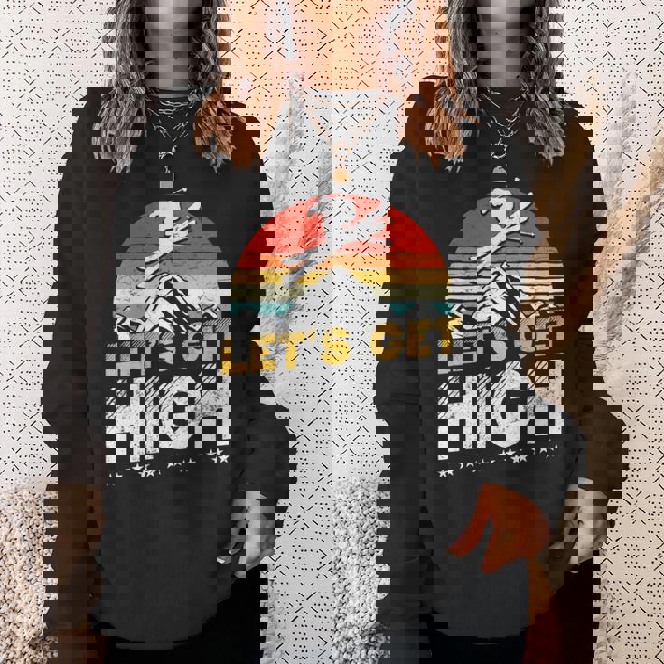 レトロヴィンテージスキー Let's Get High 長袖tシャツ スウェットシャツ 彼女への贈り物