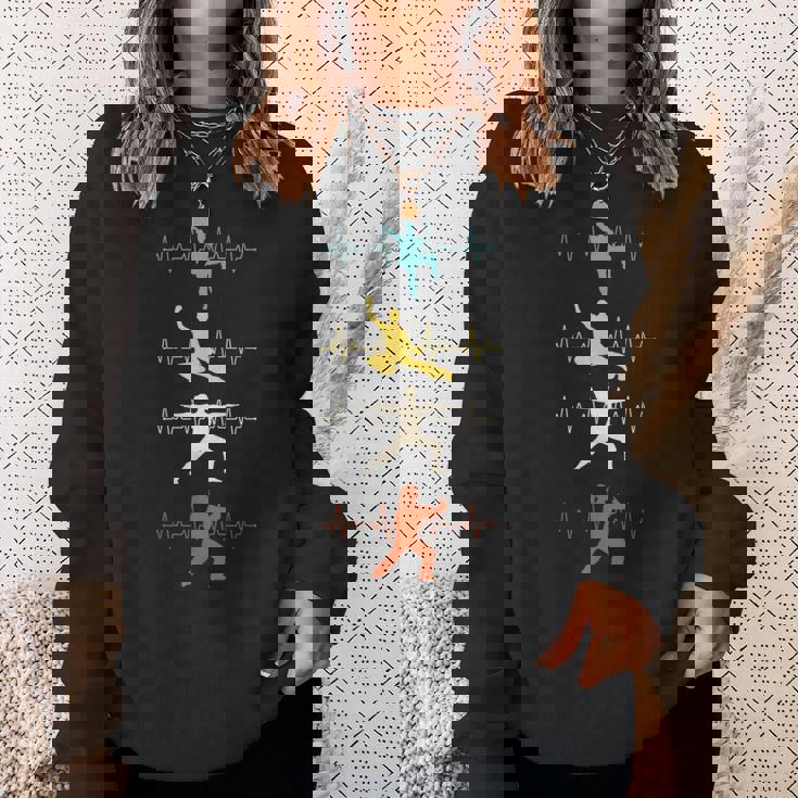 太極拳 マーシャルアート シャドウボクシング ハートビート スウェットシャツ 彼女への贈り物