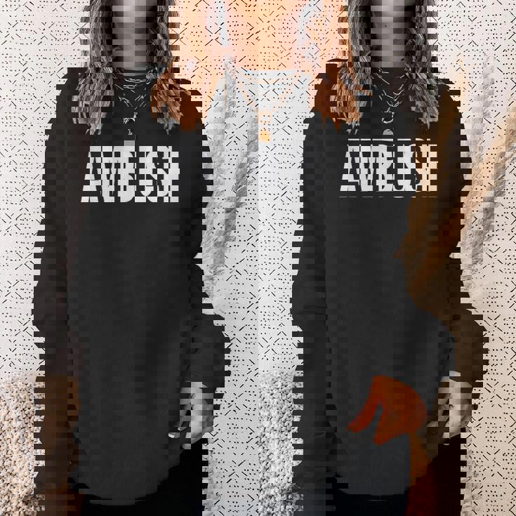 待ち伏せ スウェットシャツ 彼女への贈り物