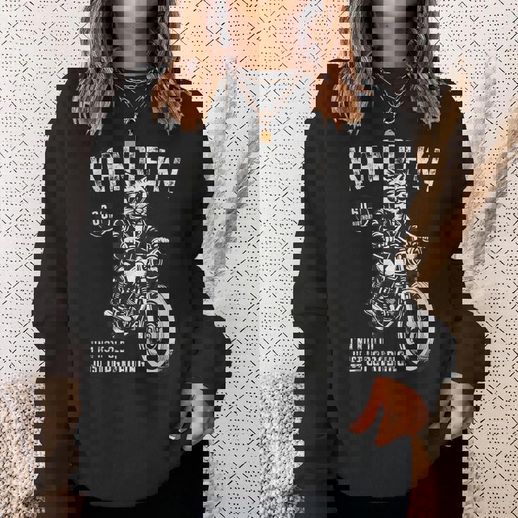 還暦祝い バイク好き 猫好き 父 男性 クラシックバイク 60歳 I'm Not Old Just Upgrading スウェットシャツ 彼女への贈り物