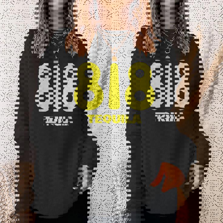 面白いドリンクデザイン 818 チームテキーラワインラバー スウェットシャツ 彼女への贈り物