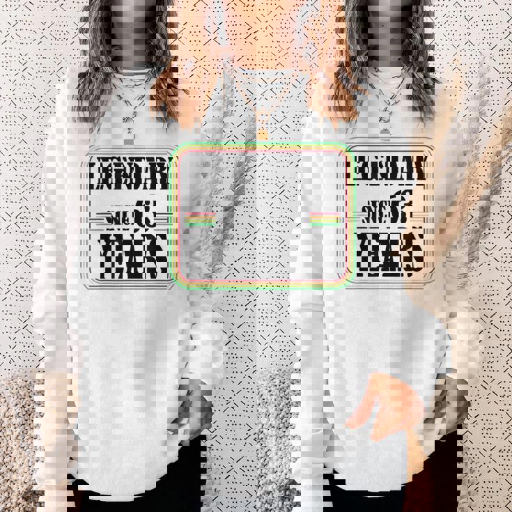 63歳の伝説、63歳の誕生日、ついに63歳 スウェットシャツ 彼女への贈り物