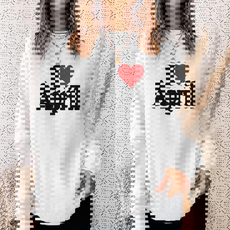 I Love Heart April Nameon A スウェットシャツ 彼女への贈り物