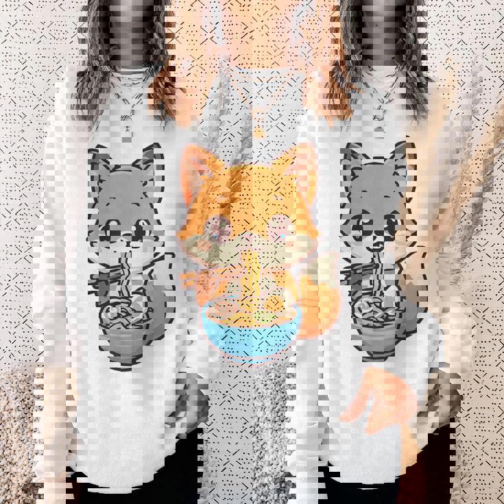 かわいいキツネを食べるラーメンかわいい動物アート スウェットシャツ 彼女への贈り物