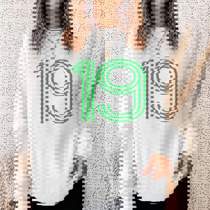 ナンバー19シャツ レトロユニフォーム ヨーロッパスタイル バックプリントジャージ スウェットシャツ 彼女への贈り物