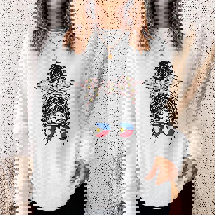 フィリピン 散らかった団子 バンダナ付き フィリピン国旗グラス 長袖tシャツ スウェットシャツ 彼女への贈り物