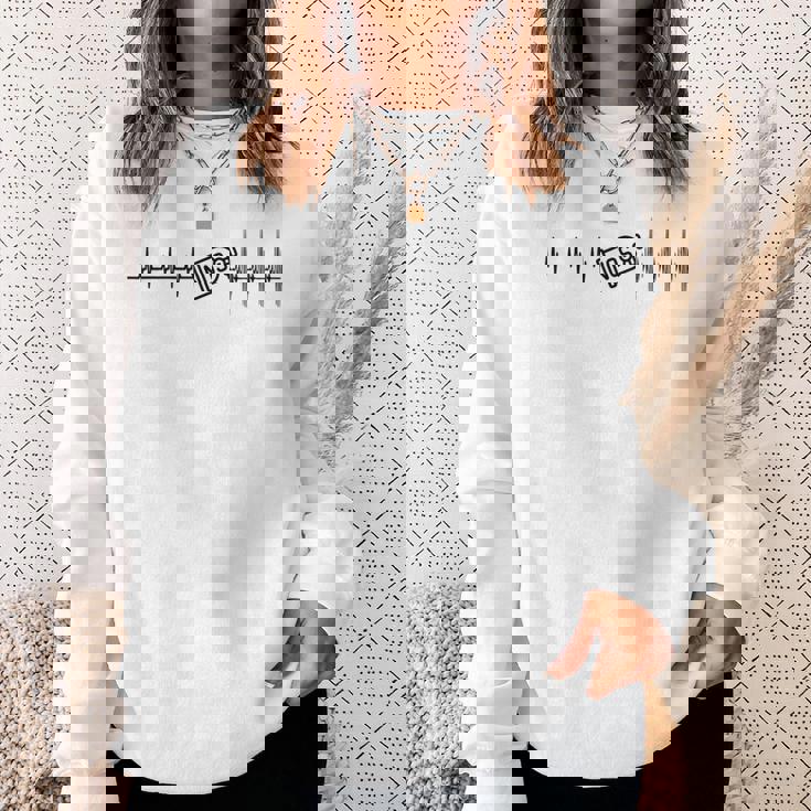 亜酸化窒素nosの前後のファニーマイハートレート スウェットシャツ 彼女への贈り物