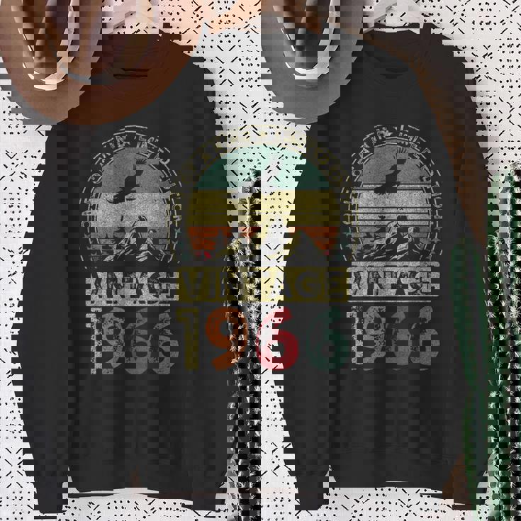 1966年ヴィンテージ、限定版、60歳の誕生日、60歳 スウェットシャツ 年配の女性への贈り物