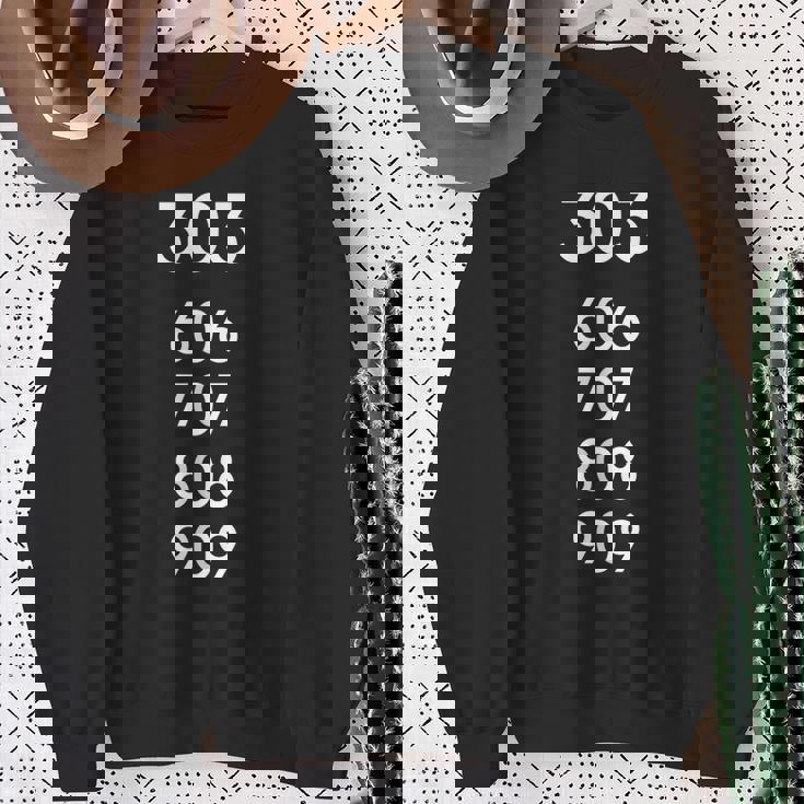 Acid House 303、606、707、808、909 スウェットシャツ 年配の女性への贈り物