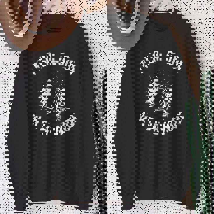 All Good Camp In The Woods 面白いキャンプテント キャンプファイヤー スウェットシャツ 年配の女性への贈り物