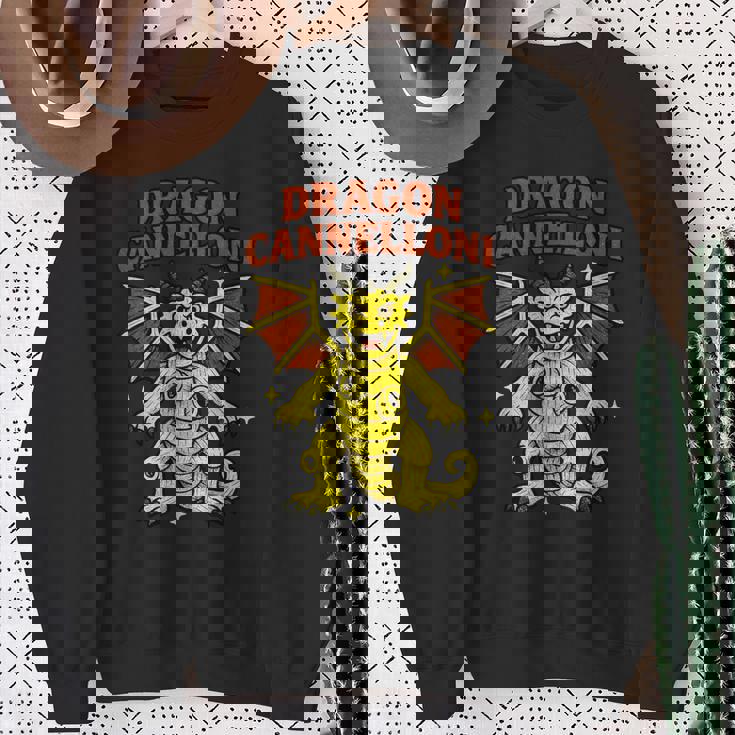 Dragon Cannelloni 面白いイタリアンブレインロットパスタスラングミーム スウェットシャツ 年配の女性への贈り物