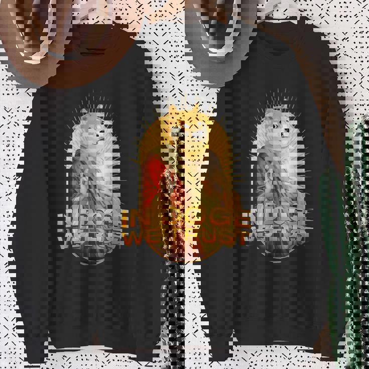 In Doge We Trust Doge Dogecoin 柴犬 スウェットシャツ 年配の女性への贈り物