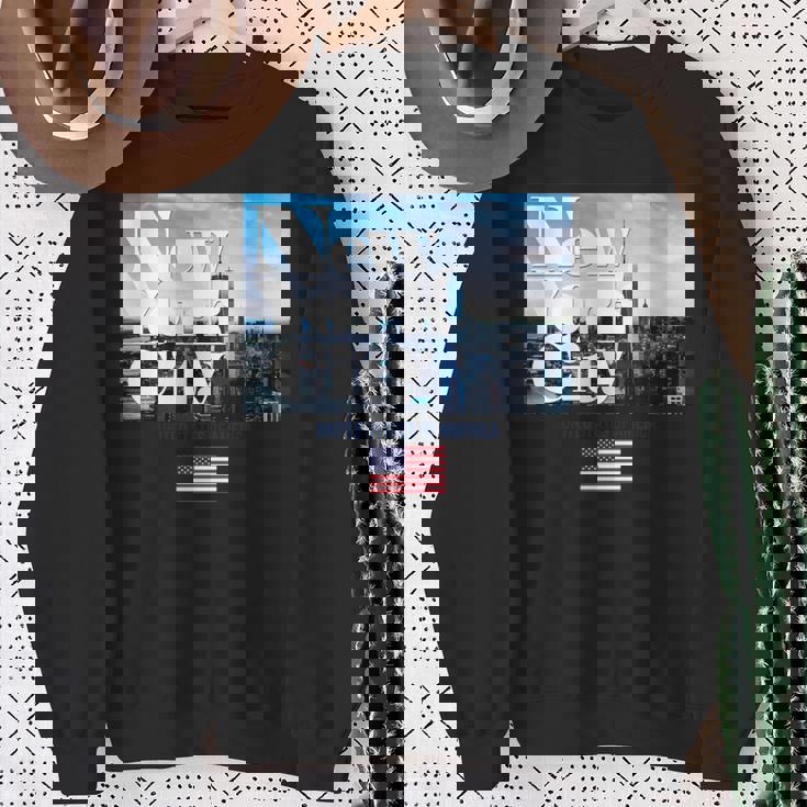 New York Citykyline Outfit New York New York City 長袖tシャツ スウェットシャツ 年配の女性への贈り物
