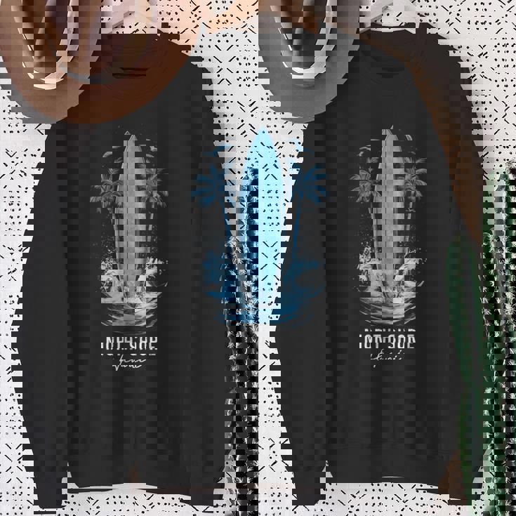 North Shore Oahu Hawaii Vintage Surf Beach Surfer Souvenir Sweatshirt Unisex Gifts for Old Women