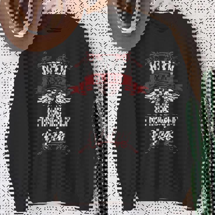 Norton Blood Runs Through Myeins 苗字 Family スウェットシャツ 年配の女性への贈り物