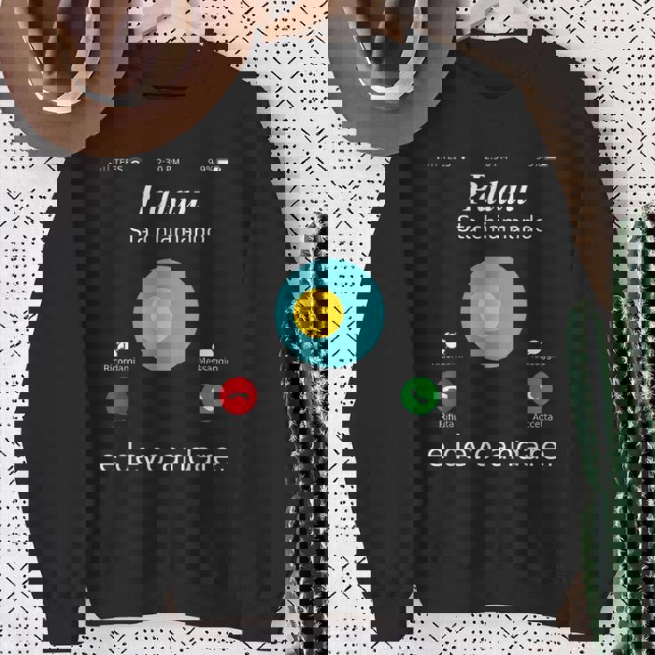 Palau Is Calling And Gotta Go パラオシャツ スウェットシャツ 年配の女性への贈り物