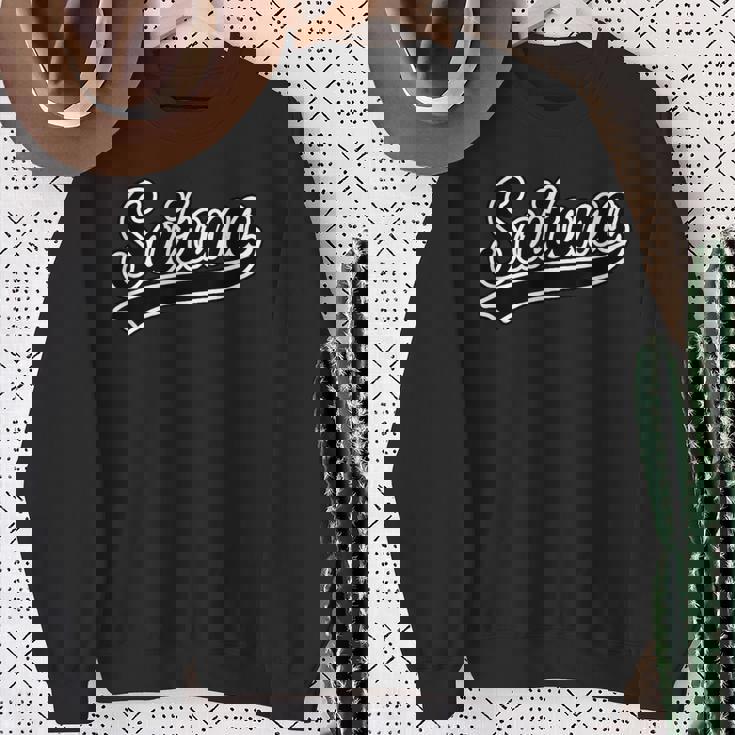 Saitama 埼玉（チームユニフォーム風）【47都道府県】ジモtティ 地元愛 お土産 面白い おしゃれ スウェットシャツ 年配の女性への贈り物