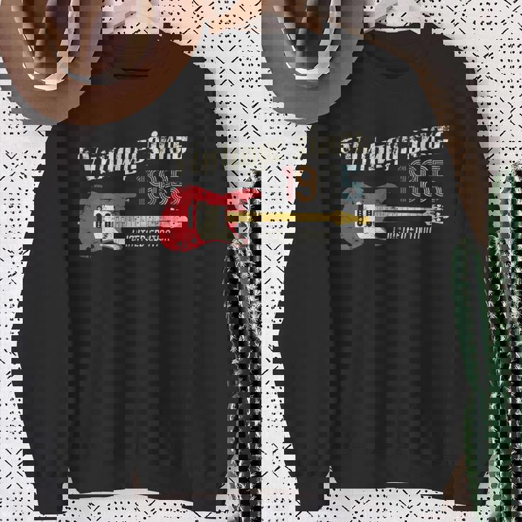 Vintageince 1965 Birthday Party ギターギタリストミュージシャン スウェットシャツ 年配の女性への贈り物