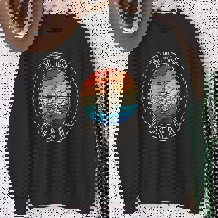 アヌンナキささやき。 スウェットシャツ 年配の女性への贈り物