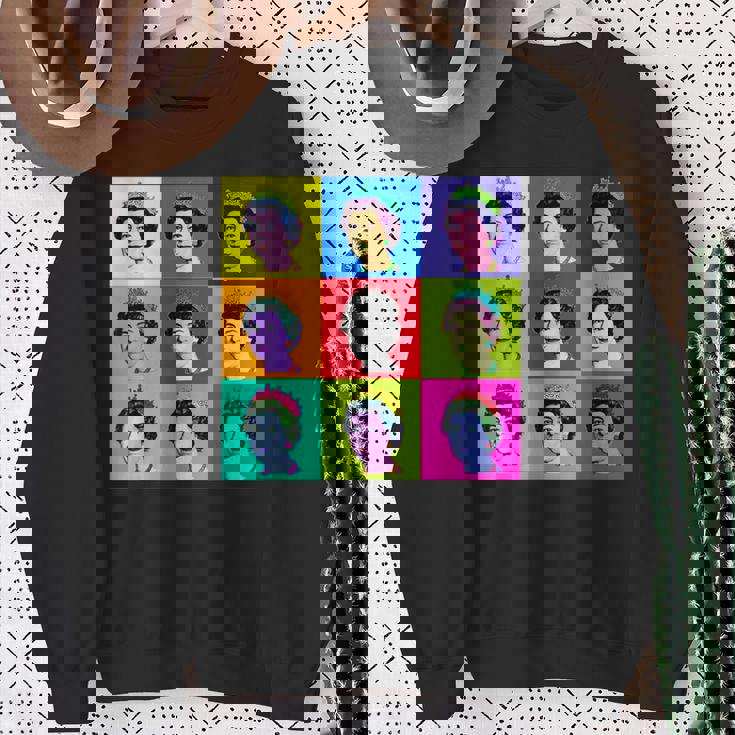 エリザベス 9 正方形タイル ポップアート イギリスの女王 スウェットシャツ 年配の女性への贈り物