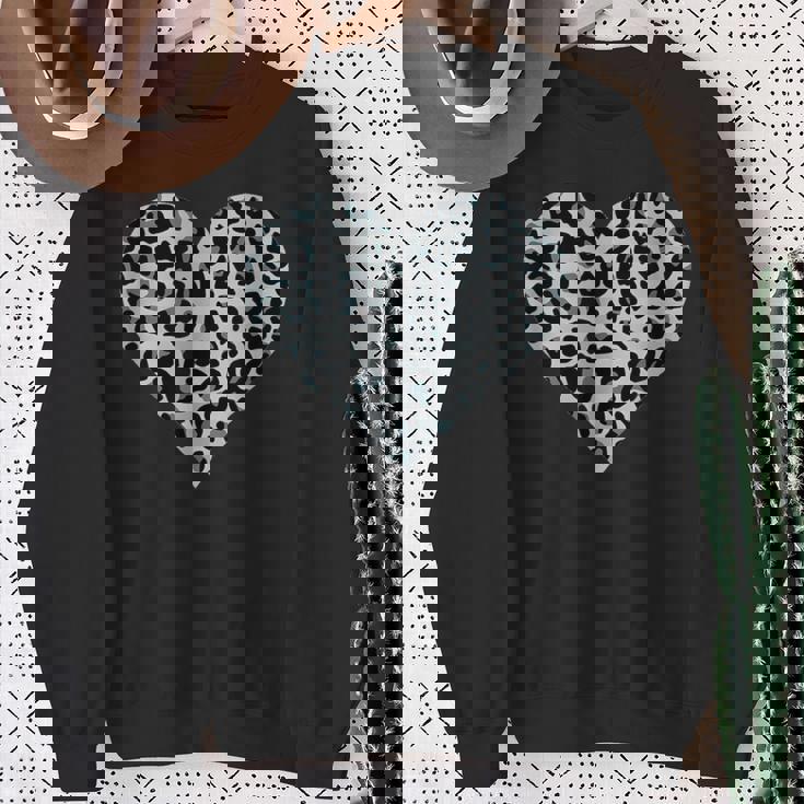 グレーとブラック ヒョウ柄 アニマルプリント ハート スウェットシャツ 年配の女性への贈り物