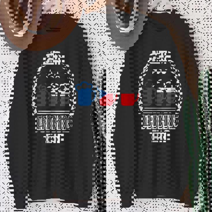 チェコ ライオン プラハ ビール チェコ スウェットシャツ 年配の女性への贈り物