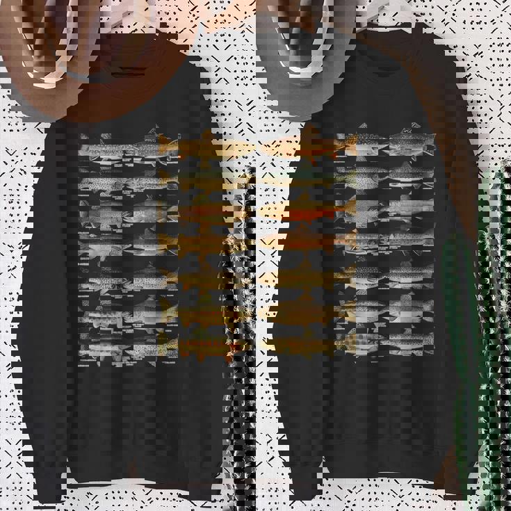 トラウト魚種種釣りギフト スウェットシャツ 年配の女性への贈り物