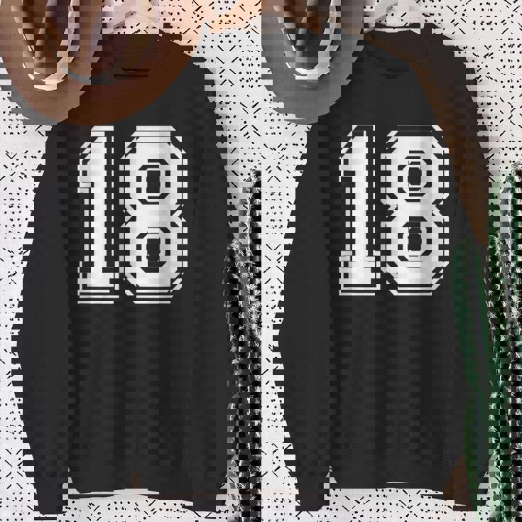 ナンバー18 シャツ スウェットシャツ 年配の女性への贈り物