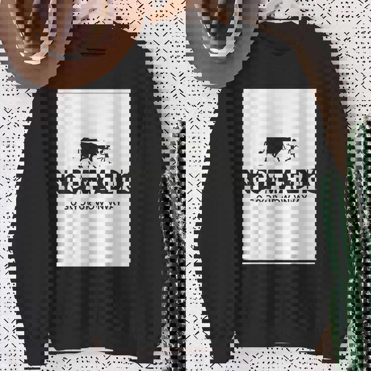 ノーマディック スウェットシャツ 年配の女性への贈り物