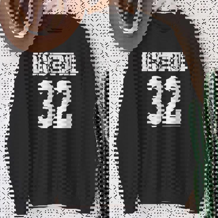 バスケットボール ナンバー32、私のお気に入りのバスケットボール選手番号 スウェットシャツ 年配の女性への贈り物