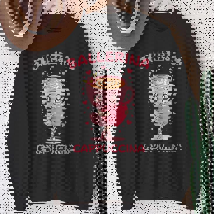 バレリーナ カプチーノ かわいい イタリアン ブレイン ミーム キッズ ガールズ スウェットシャツ 年配の女性への贈り物