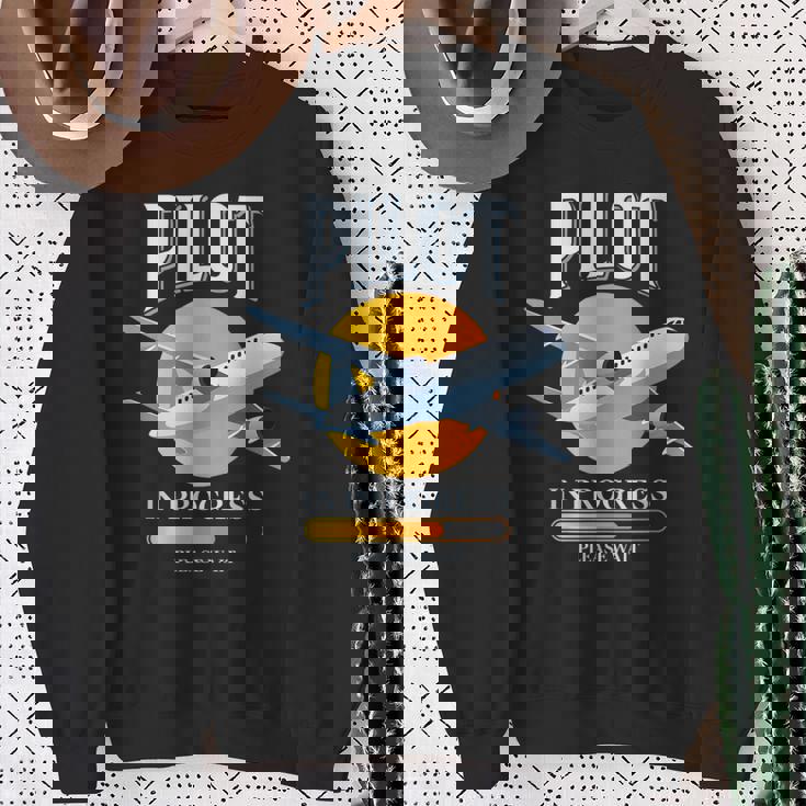 パイロット・イン・プログレス飛行機航空学校飛行機 スウェットシャツ 年配の女性への贈り物