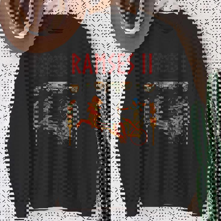 ファラオ・ラムセス2世 戦車 古代エジプト スウェットシャツ 年配の女性への贈り物