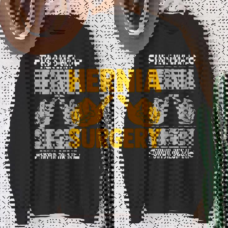 ヘルニア 手術 患者 回復 お見舞い 駄じゃれ スウェットシャツ 年配の女性への贈り物