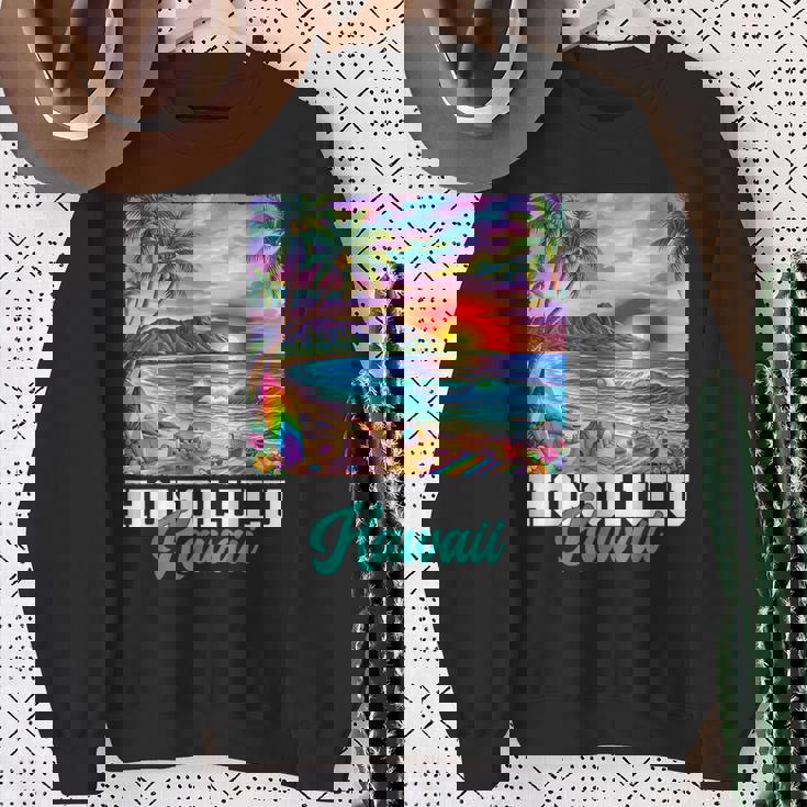 ホノルル ハワイ ハワイアン 波 ビーチ 夏 サーフィン レトロ スウェットシャツ 年配の女性への贈り物