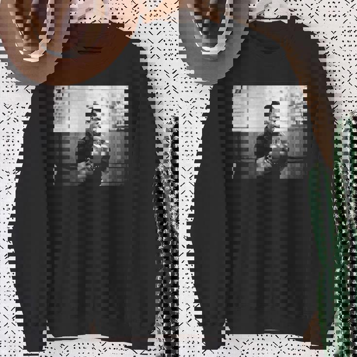 ボクサー マイク・タイソン ロンドンで ジェームズ・ティリス 対 フランク・ブルーノ スウェットシャツ 年配の女性への贈り物